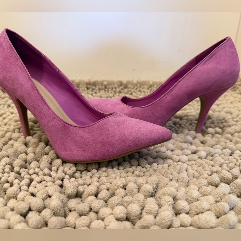 Wild Diva Fuchsia Heels